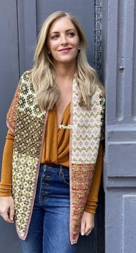 Scout Shawl by Florence Spurling