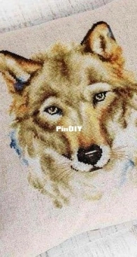 Luca-S PB-164 Wolf Pillow XSD