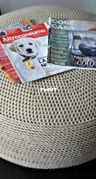 Iswoolish - Large crochet pouf poof - English