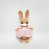 Blink Yarn Crafts - Cechir Olesea - Bella the Bunny