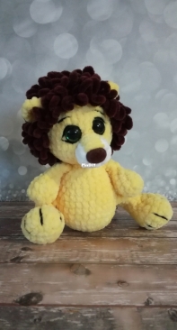 lion cub