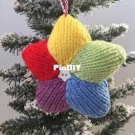 Rainbow Festive Star by Amanda Berry - Free