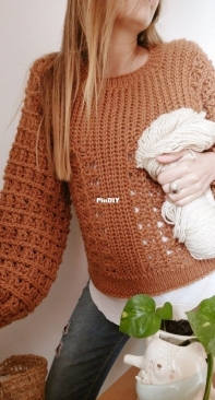 Hoppe - Julieta Galván - Reborn Sweater - Sweater Renaciendo - Spanish