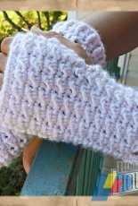 Hooking Housewives - Jamie Haas - Perfect Simplicity Fingerless Gloves