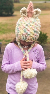 Unicorn beanie - weareknitters - Spanish - Free