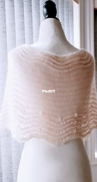Snowberry Shawl by Alla Saenko