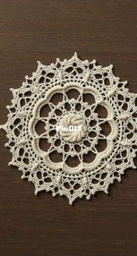 Takashi Imai - Camellia Doily
