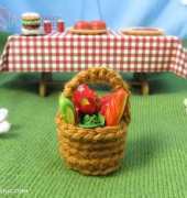 Squirrel Picnic - Jennifer Olivarez - Crochet Picnic Basket