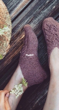 Marja Slippers by Ronja Hakalehto