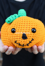 Castle Handmade - Elizabeth Castle - Halloween Pumpkin - Free