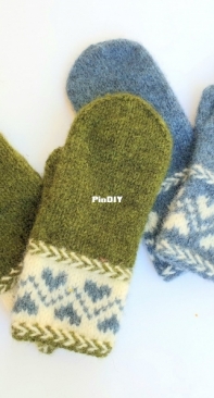 Heartbeat felted mittens by MaBe-English