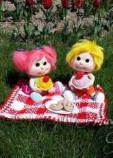Havva Unlu -Sam and Kate Picnic Time - English