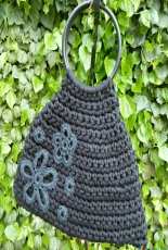 Keep Calm and Crochet On UK - Heather Gibbs - Midnight Bloom Handbag