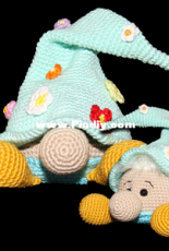 Zhaya Designs  - Flower gnome - Free