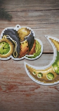 Karrabuka Stitch - Mechanical Sky. Moon by Svetlana Alekseeva