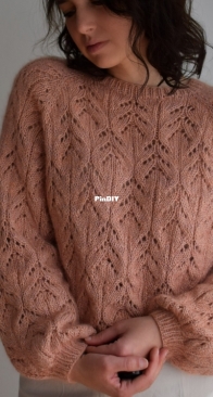 Rosental Sweater by Ekaterina Vorobeva