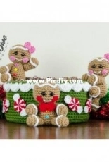 One and Two Company - Carolina Guzman - Gingerbread Christmas Basket