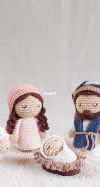 Rachel Crochê - Rachel Muylaert - The birth of Jesus - O Nascimento de Jesus - Portuguese