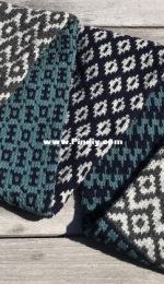End of Winter Scarf by Leslie Roth-Free