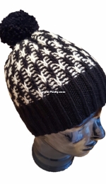 Snow Valley Beanie by Anne Gagnon-Free