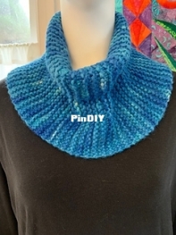 Short-row Cowl by Jeri Riggs - Jeri Rigged - Free