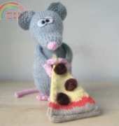Fluff & Fuzz-Pepperoni ,the Rat by Amanda Berry