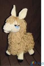 Scare Crow Original - Christine Lucas - Llama