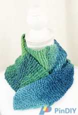 Cascade Yarns-W625-Desafinado Scarf by Shannon Dunbabin-Free