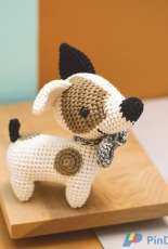 Pica Pau - Yanina Schenkel - Amigurumi Jack Russell - Spanish