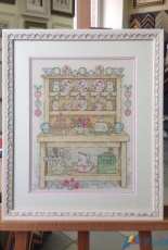 Sideboard with porcelain.
