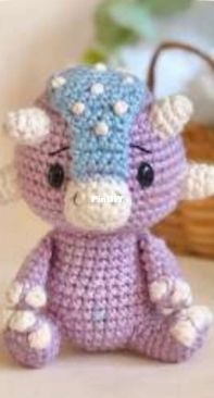 Vócininha Amigurumi - Karolina Alvarenga - Ankylosaurus - Anquilossauro - Portuguese
