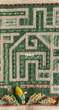 Mill Hill MH14-2526 Corn Maze
