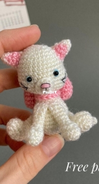 Scandistyle Dolls - Nadezhda Iukhlina - White Kitty - Free