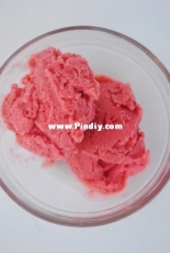 Homemade Strawberry Sorbet