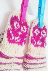 Baby Owls Little Mittens by Milla H. -Eng.,Finnish-Free