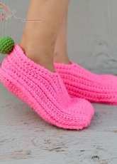 Mamachee - Tara Murray - Faulkner - Adult Knit Look Crochet Slippers