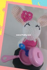 Casal croche - Gabriela Dandrea - Luiza the Pastry Chef Bunny - Portuguese