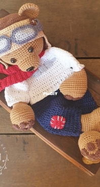 M and M Crochet Designs - Melanie Grobler - Melly Teddy Ragdoll Pilot Bear