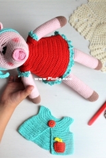 Katerina Arkhipova -Piggy - Russian -Free