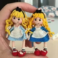 Sekizyumak - Seda Öner - Miniature Alice