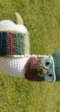 Crochet llama