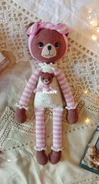 Ya Batalova - Yana Batalova - Mommy Bear and Cub