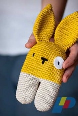 Lanukas Design - Lucia Lanukas - Rattle Bunny Two-Legged - Turkish - Translated