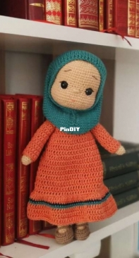 Roza Oyuncak - Sedanur Şimşek - Hanne - Russian - Translated