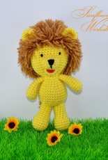 Crochet lion