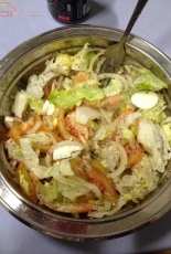 Salad with herbs dressing