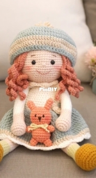 JW Crochet - hyun jiwon - Olivia Little Doll