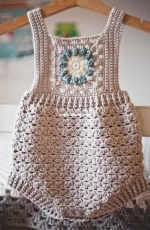 Mon Petit Violon - Vita Apala - Granny Square Romper