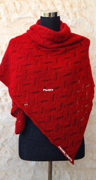 Crimson Krill Shawl by Wiams Crafts-Free Version