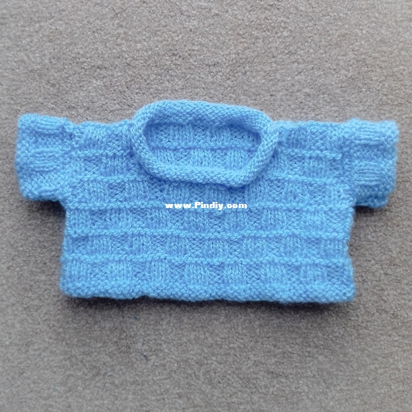 Cloud_Blue_Sweater_for_Teddy_3.jpg
